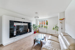 Photo 5- click for photo gallery